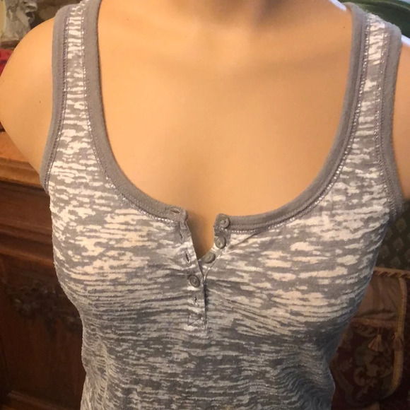Elena Gilbert mossimo Henley tank top - Picture 2 of 4